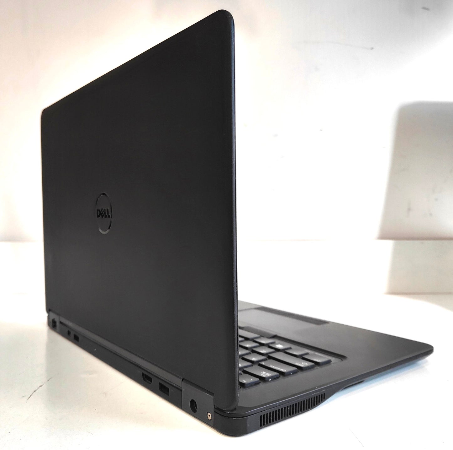 DELL Latitude E7450 Touch i5-5300U / 16 GB / 120 GB SSD / FHD Touch / Win 10