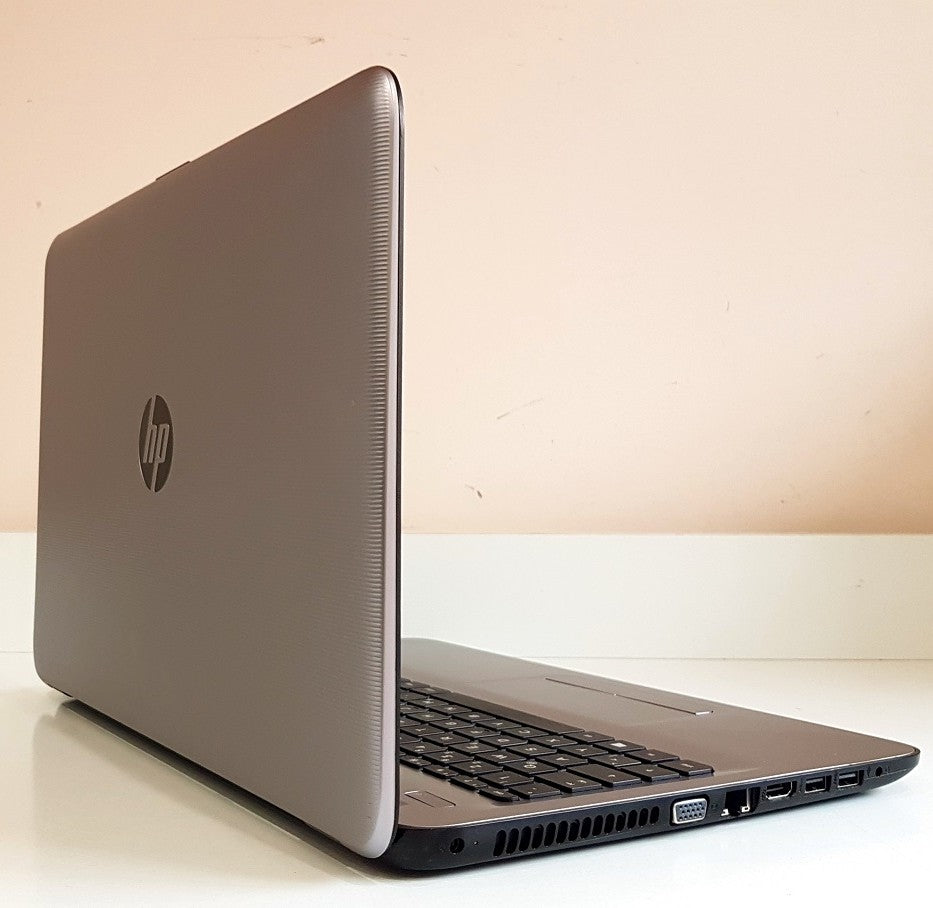 HP 250 G5 i5-6200U / 8 GB / 256 GB SSD / FHD / Win 11
