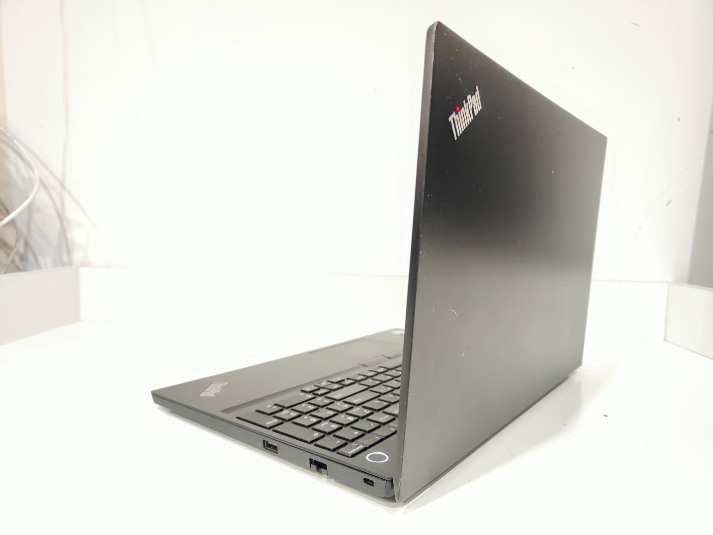 Lenovo ThinkPad Edge E15 G2 i7-1165G7 / 16 GB / 512 GB SSD / FHD / FHD / Win 11