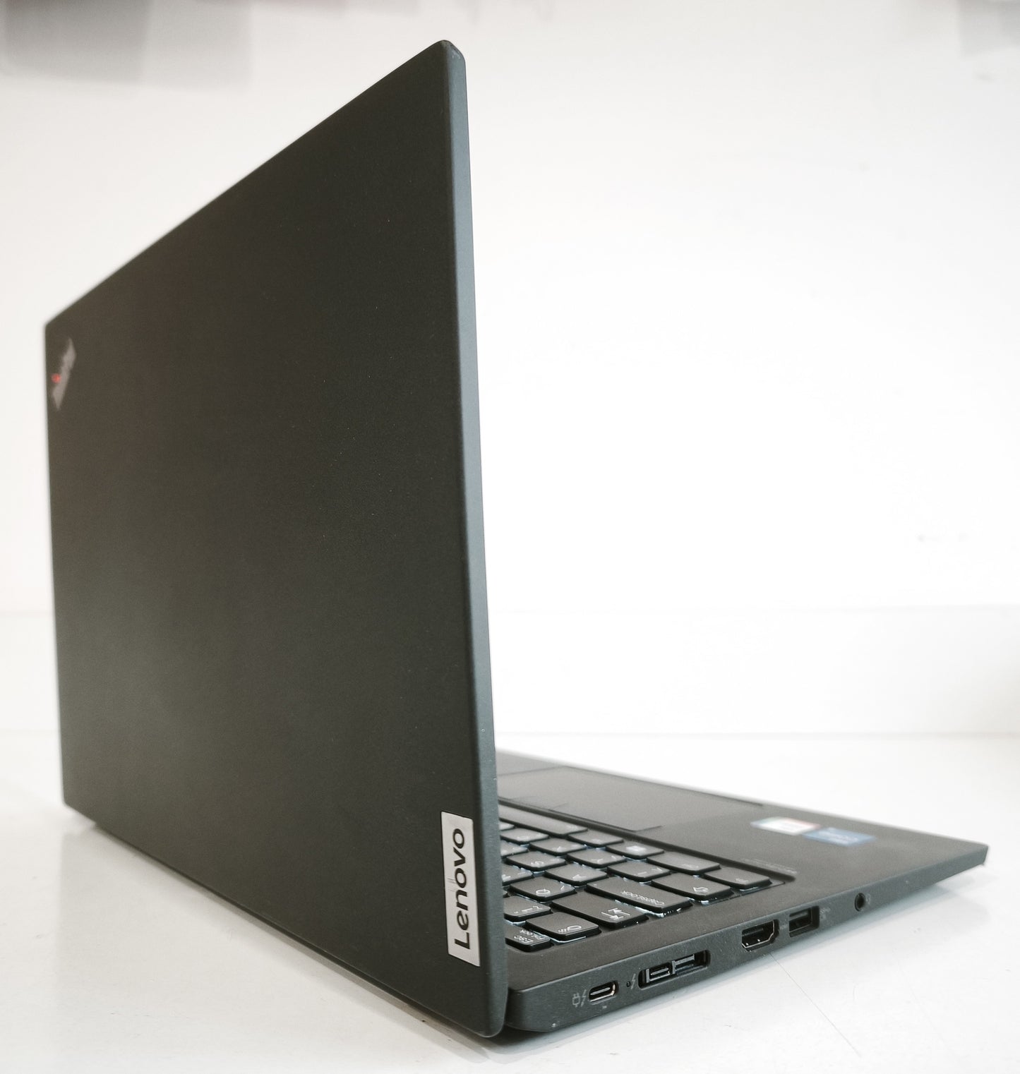 Lenovo ThinkPad X13 G2 i5-1135G7 / 8 GB / 256 GB SSD / FHD / Win 11