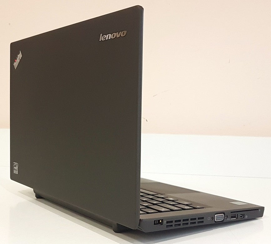 Lenovo ThinkPad X240 i5-4300U / 4 GB / 500 GB / Win 10