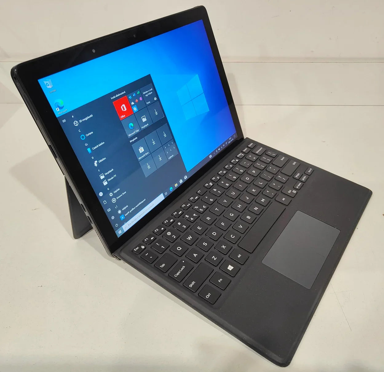 DELL Latitude 5285 2 in 1 i5-7200U / 8 GB / 120 GB SSD / FHD Touch / Win 11