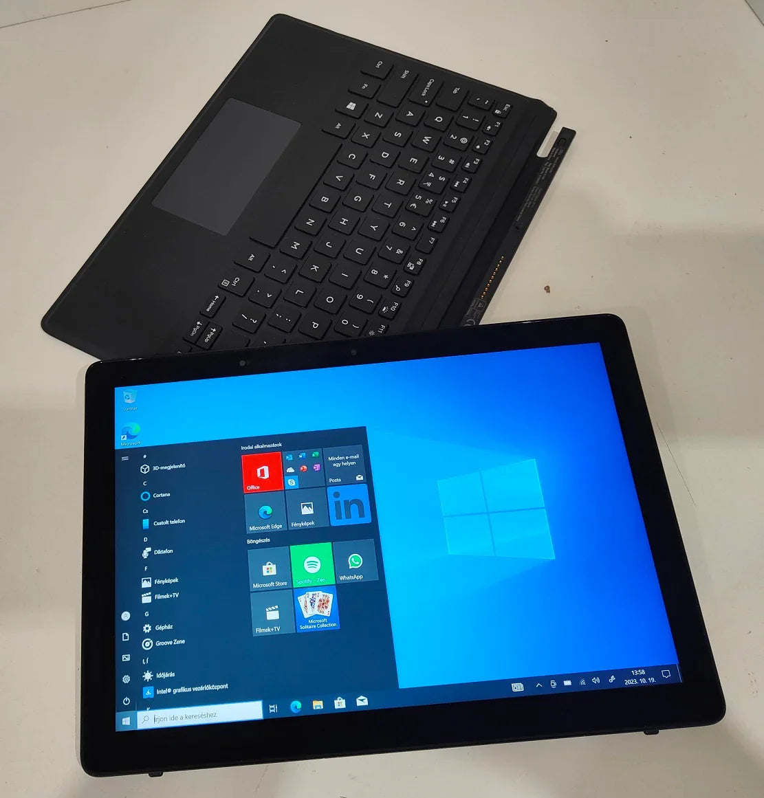 DELL Latitude 5285 2 in 1 i5-7200U / 8 GB / 120 GB SSD / FHD Touch / Win 11
