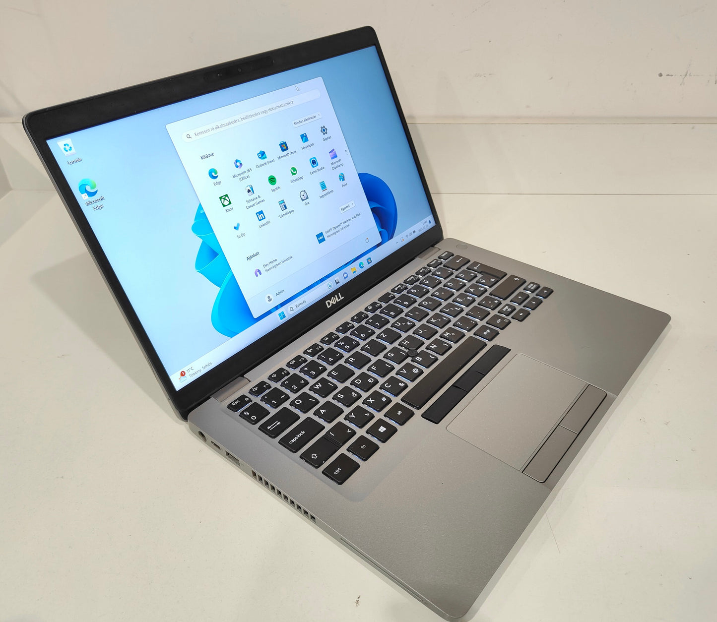 DELL Latitude 5410  i5-10310U / 8 GB / 256 GB SSD / FHD / Win 11
