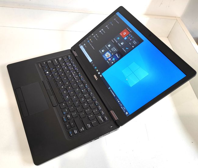DELL Latitude 5495  Ryzen 5 Pro 2500U / 8 GB / 256 GB SSD / FHD / Radeon / Win 11