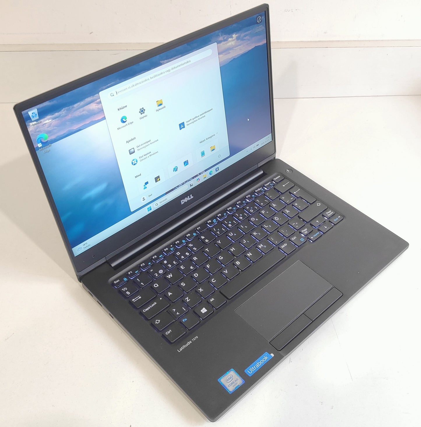 DELL Latitude 7370 M5-6Y57 / 8GB / 256 GB SSD / FHD / Win 11