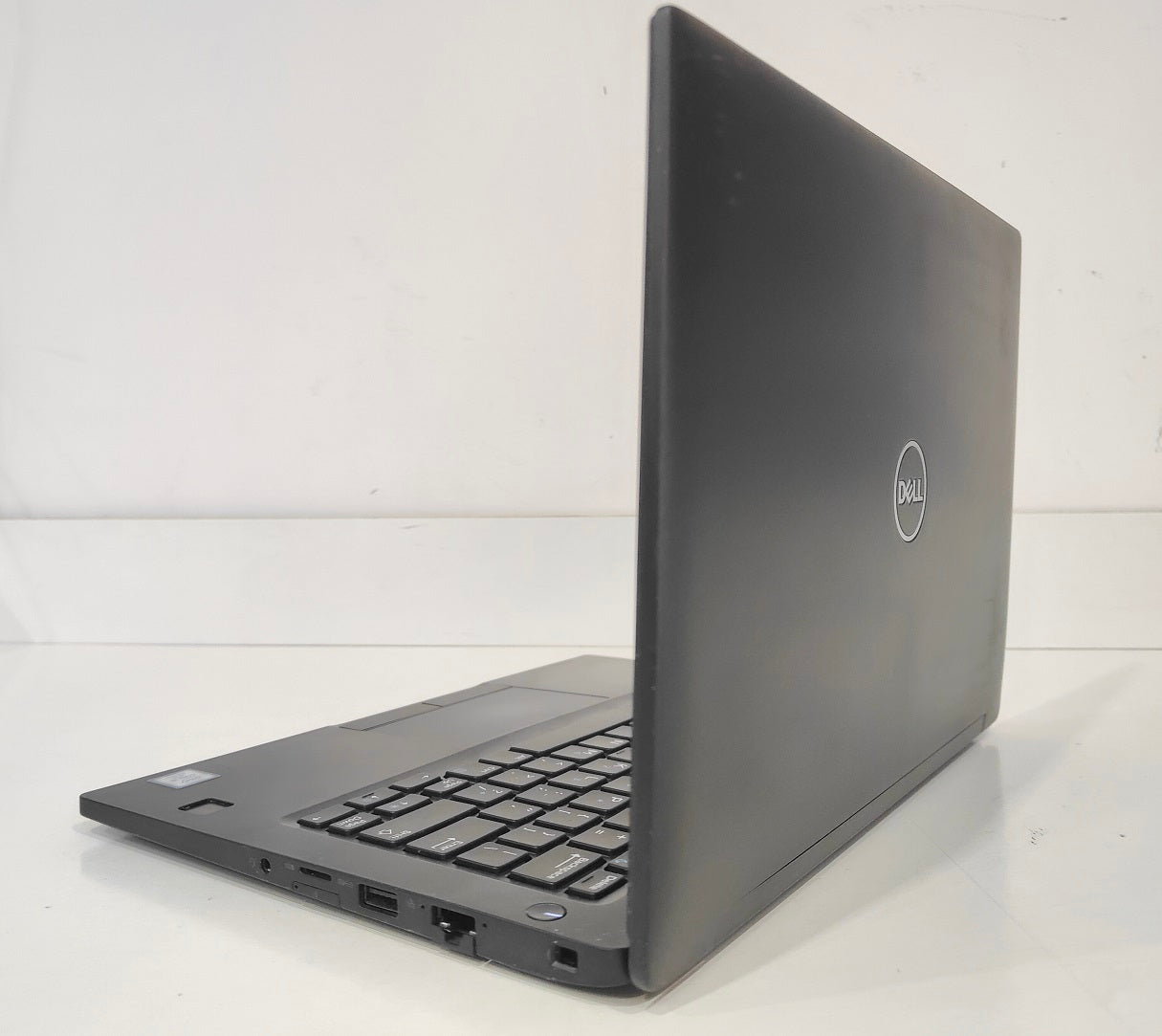 DELL Latitude 7300  i5-8365U / 8 GB / 256 GB SSD / FHD / Win 11