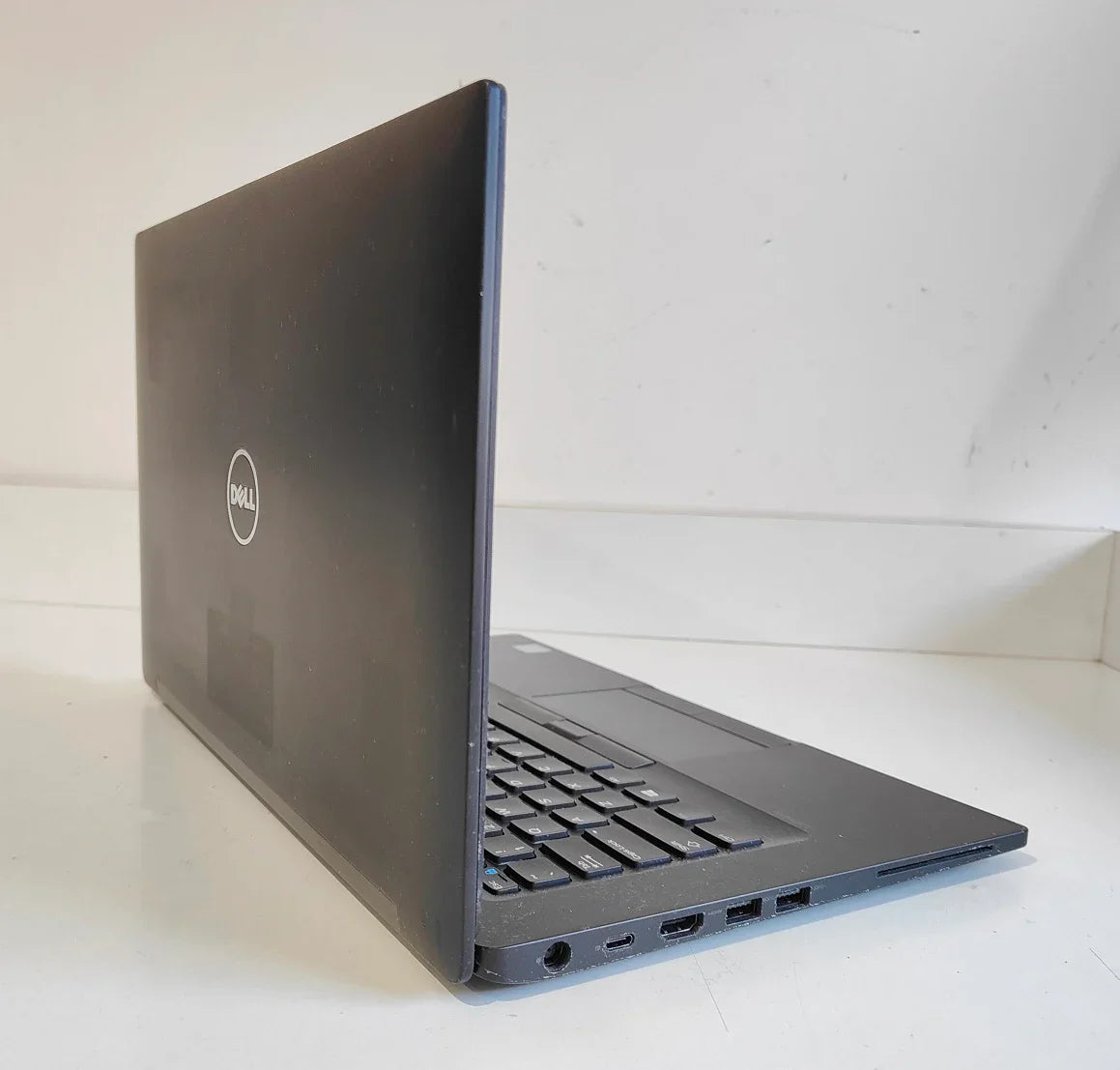 DELL Latitude 7480 i5-6300U / 8 GB / 256 GB SSD / FHD / Win 11