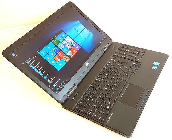 DELL Latitude E5540   i3-4010U / 8 GB / 120 GB SSD / HD / Win 11