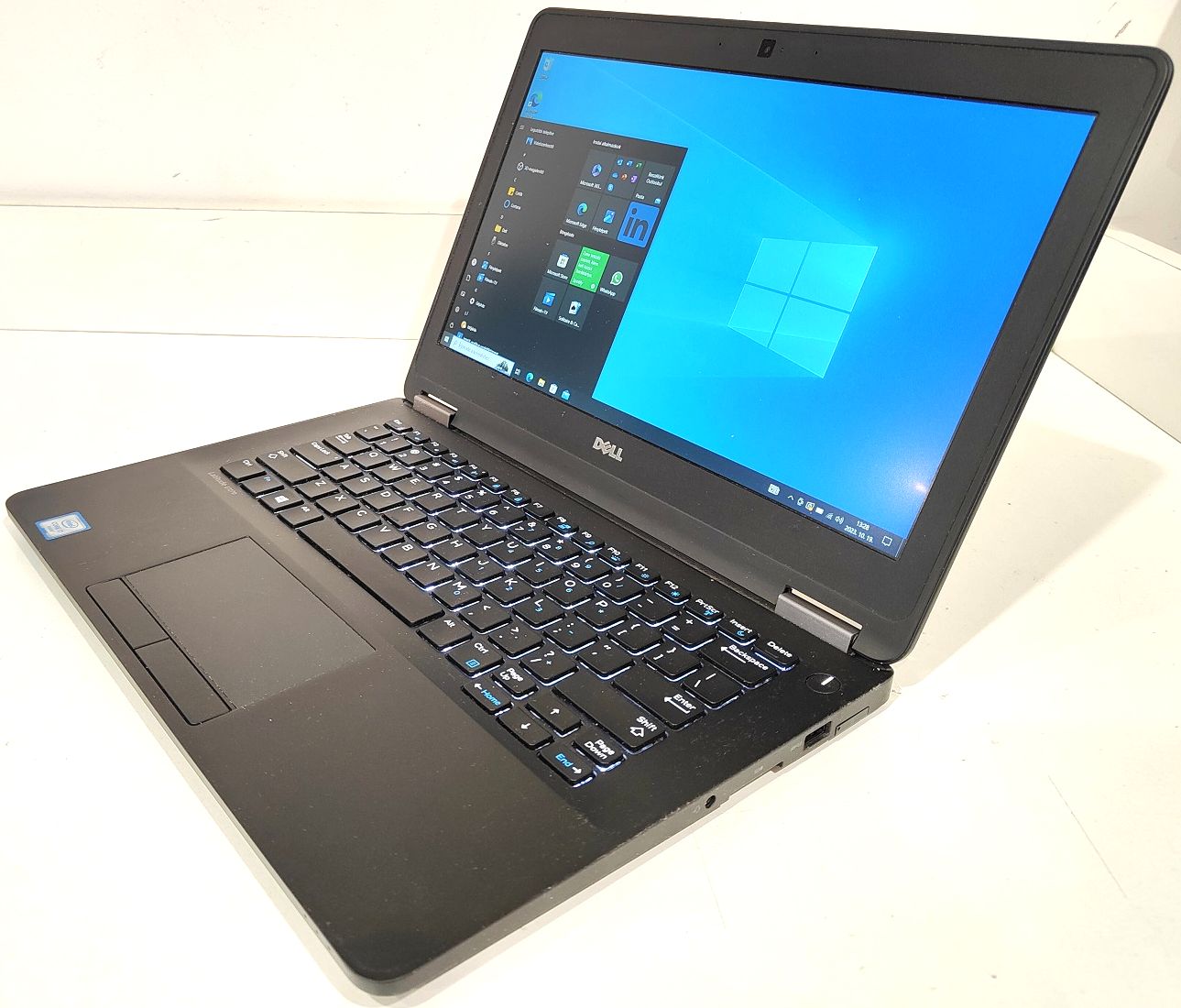 DELL Latitude E7270  i7-6600U / 8 GB / 120 GB SSD / FHD / Win 11