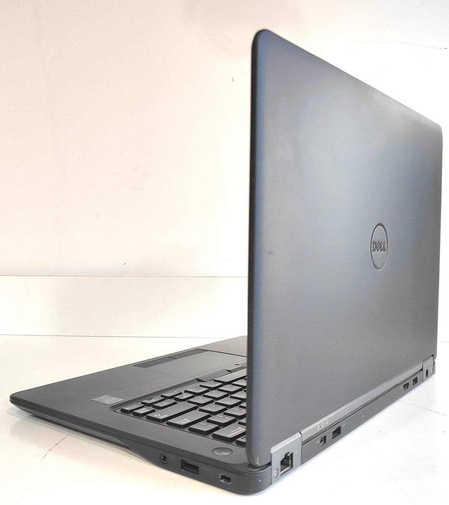 DELL Latitude E7450 Touch  i5-5300U / 16 GB / 120 GB SSD / FHD Touch / Win 10