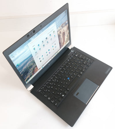Dynabook PORTEGE X30-F  i5-8265U / 8 GB / 256 GB SSD / FHD / Win 11