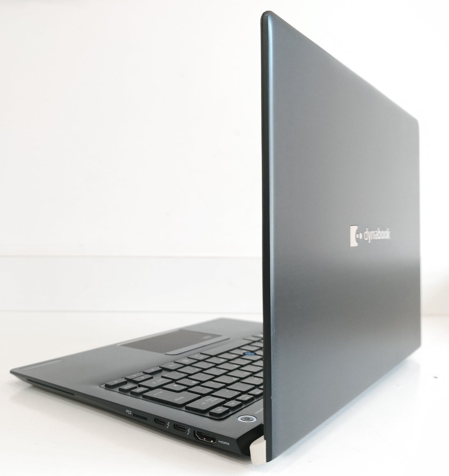 Dynabook PORTEGE X30-F  i5-8265U / 8 GB / 256 GB SSD / FHD / Win 11