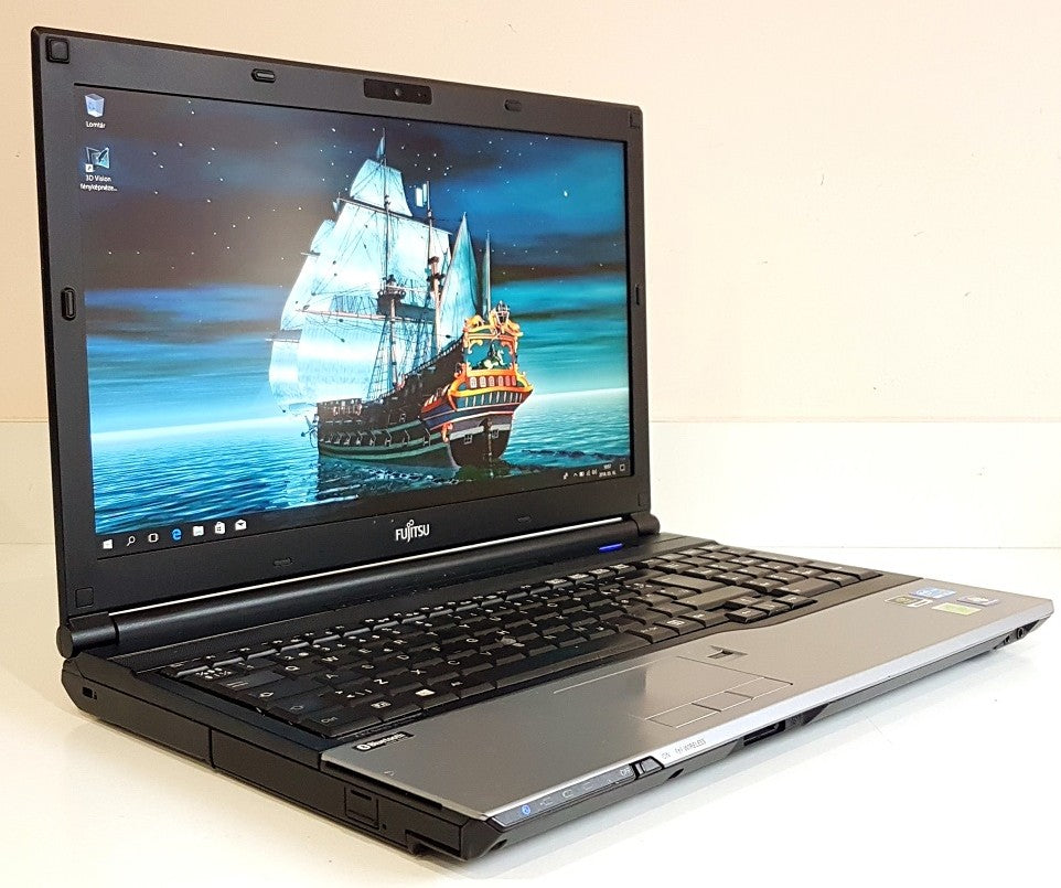 Fujitsu Celsius H720  i7-3720QM / 8 GB / 120 GB SSD / FHD IPS / QK1000M / Win 10