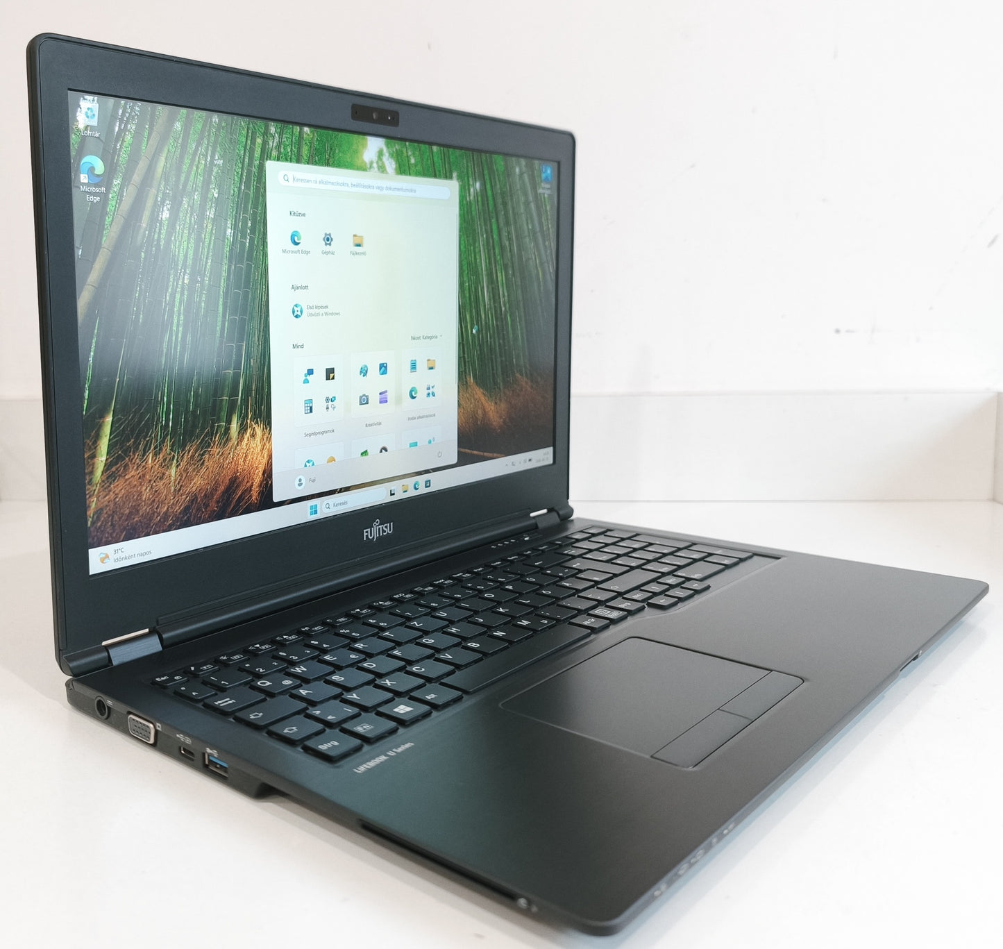 Fujitsu Lifebook U757  i3-7100U / 8 GB / 256 GB SSD / FHD IPS / Win 11