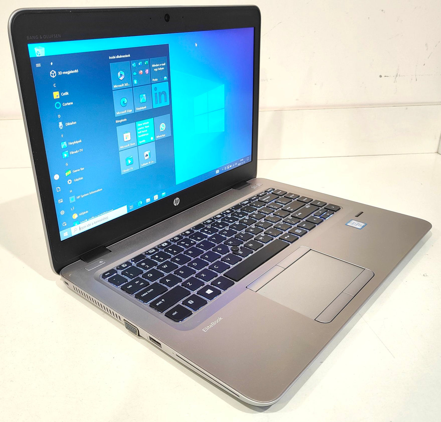 HP EliteBook 840 G3  i5-6300U / 8 GB / 120 GB SSD / FHD / Win 11