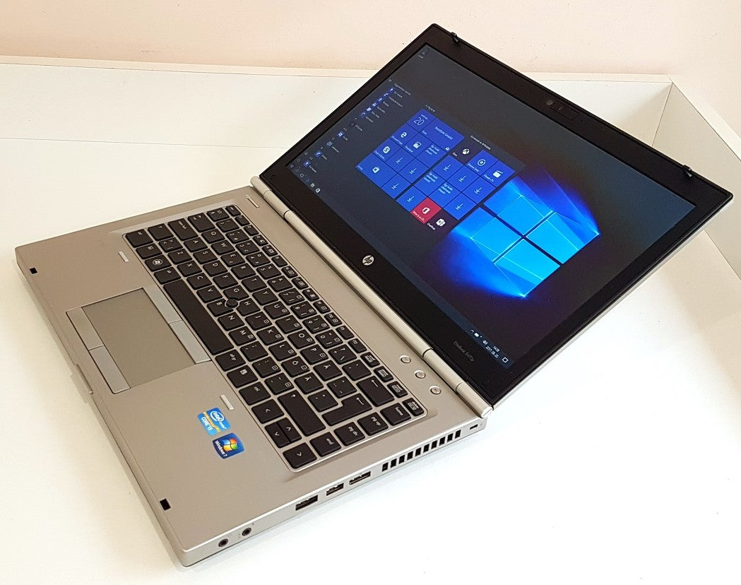 HP EliteBook 8460p i5-3320M / 4 GB / 250 GB / HD / Win 10