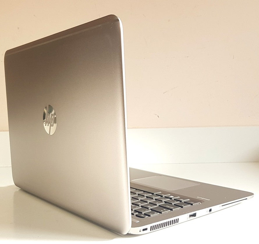 HP EliteBook Folio 1040 G3 i5-6300U / 8 GB / 256 GB SSD / FHD / Win 11