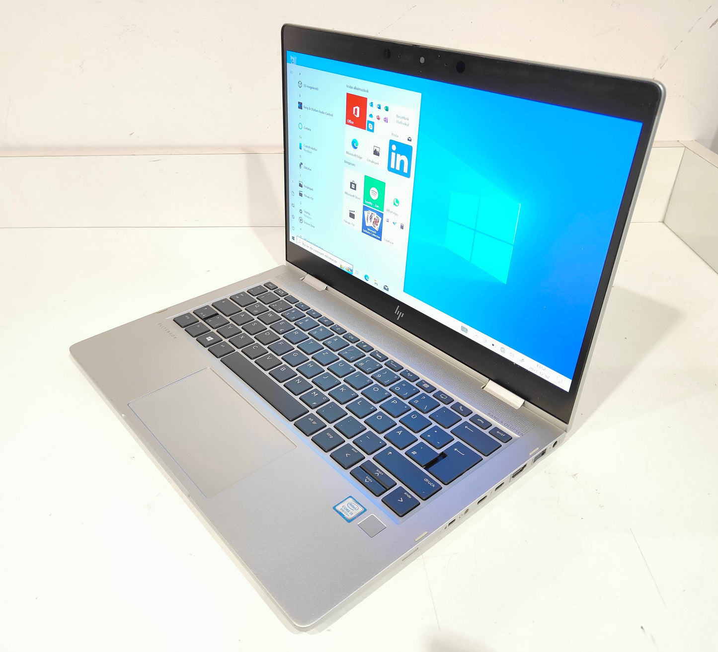 HP EliteBook X360 1030 G2  i5-7300U / 8 GB / 256 GB SSD / FHD Touch / Win 11