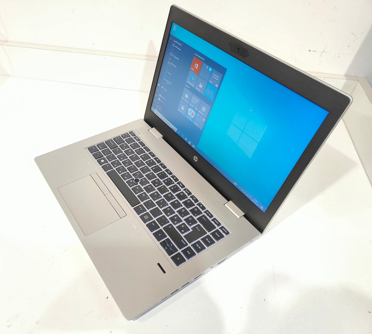 HP ProBook 640 G4 i5-7300U / 8 GB / 120 GB SSD / FHD / Win 11