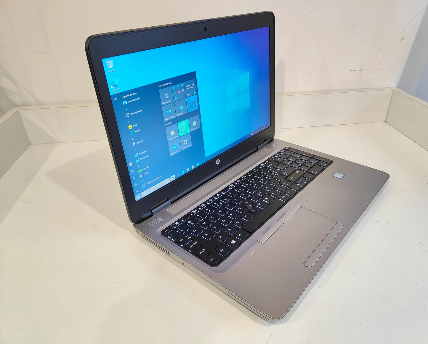 HP ProBook 650 G3 i7-7600U / 8 GB / 256 GB SSD / FHD / Win 11