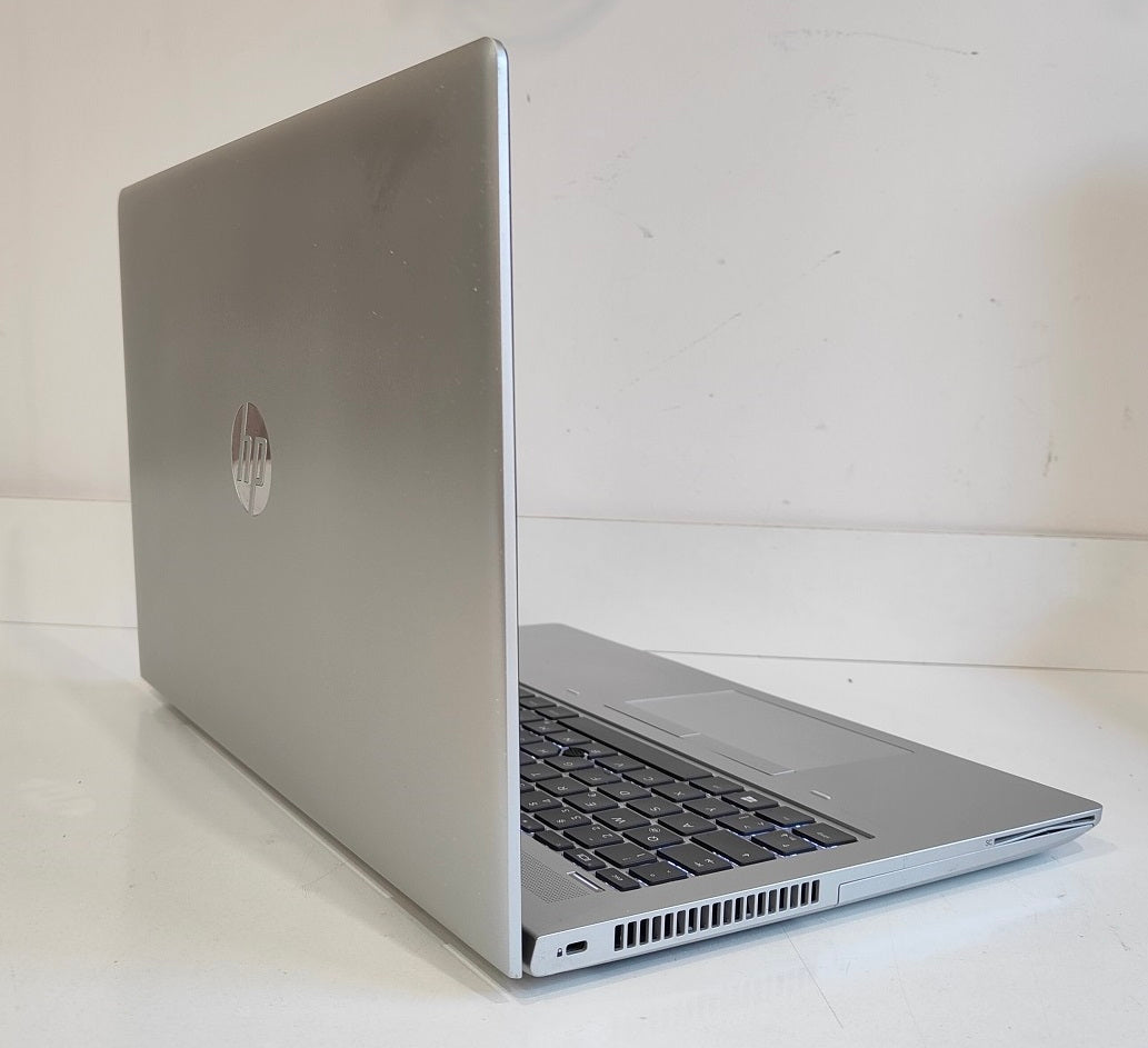 HP ProBook 650 G4 i5-8350U / 8 GB / 256 GB SSD / FHD / Win 11