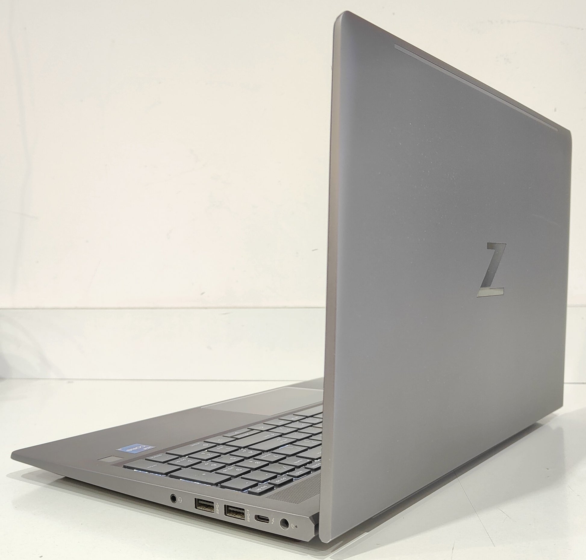 HP ZBook Power 15 G8 I7 11850H 32 GB 512 GB SSD FHD RTX A2000 hp-zbook-power-15-g8-i7-11850h-32-gb-512-gb-ssd-fhd-rtx-a2000