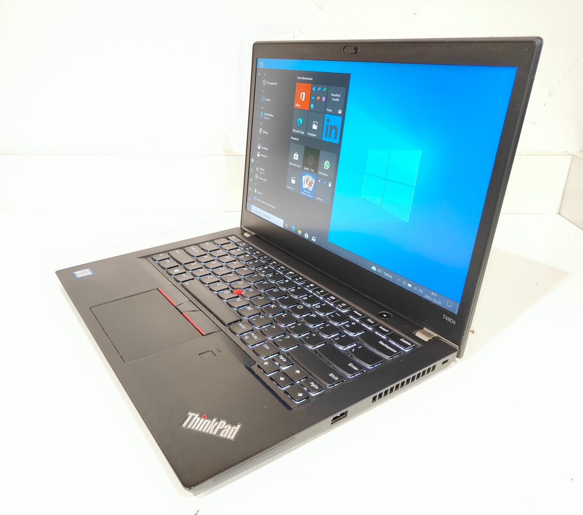 Lenovo ThinkPad T480s Touch  i5-8250U / 8 GB / 256 GB SSD / FHD / Win 11
