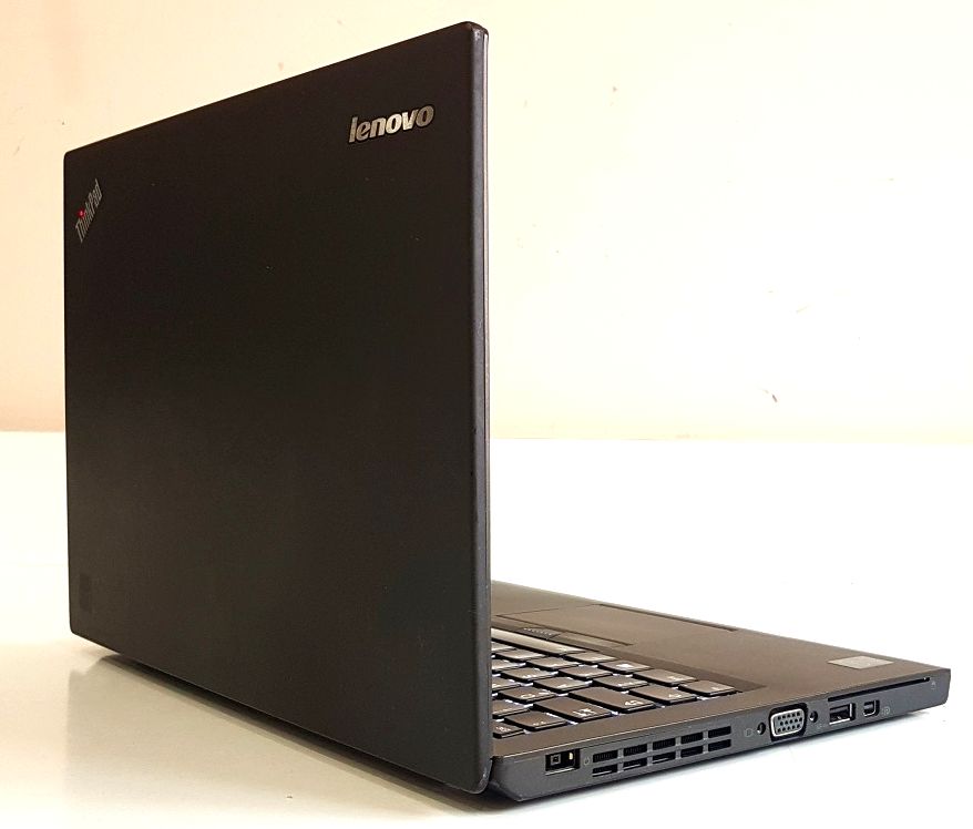 Lenovo ThinkPad X250 i3-5010U / 8 GB / 120 GB SSD / Win 10