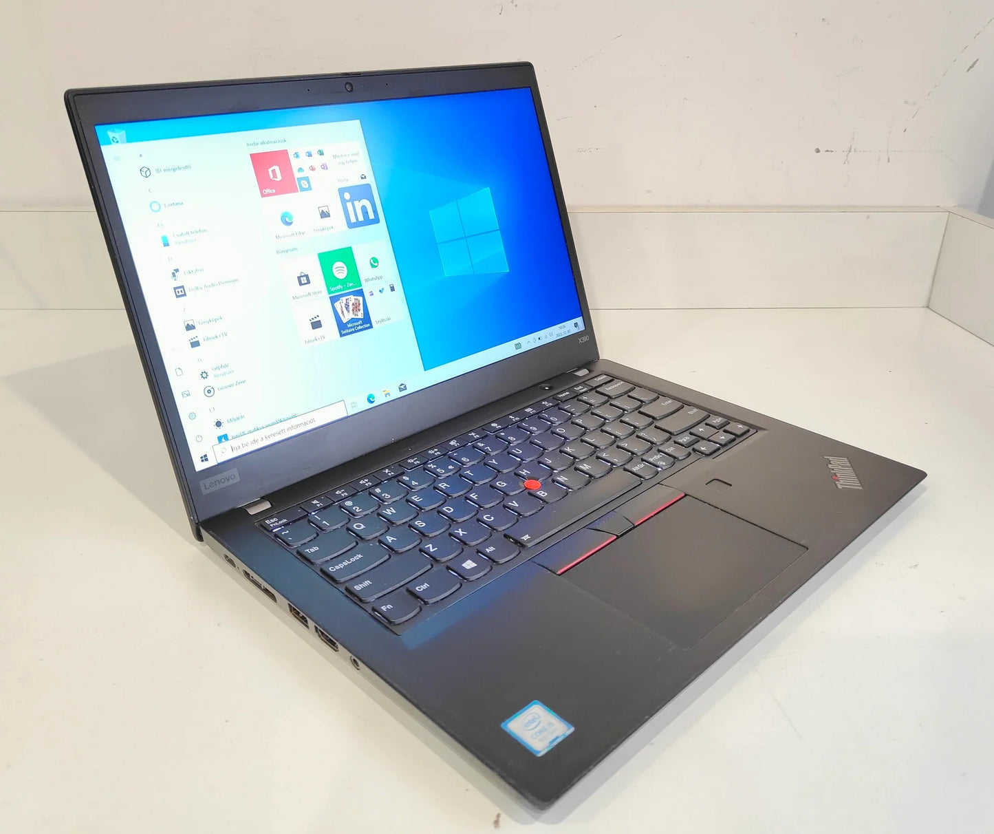 Lenovo ThinkPad X390 i5-8265U / 8 GB / 256 GB SSD / FHD