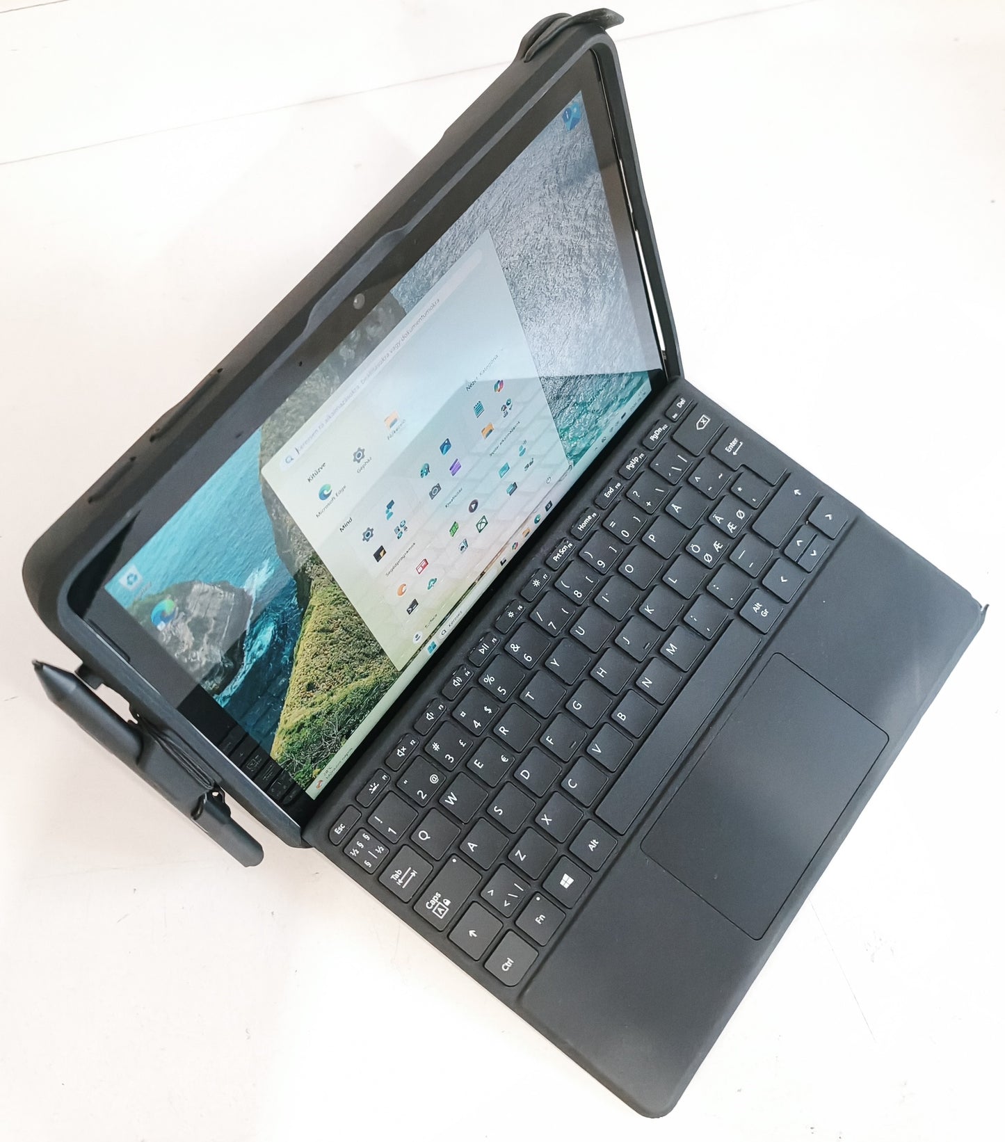 Microsoft Surface Go 2 Rugged  Intel 4425Y / 8 GB / 120 GB SSD / FHD Touch 2 in 1 / Win 11